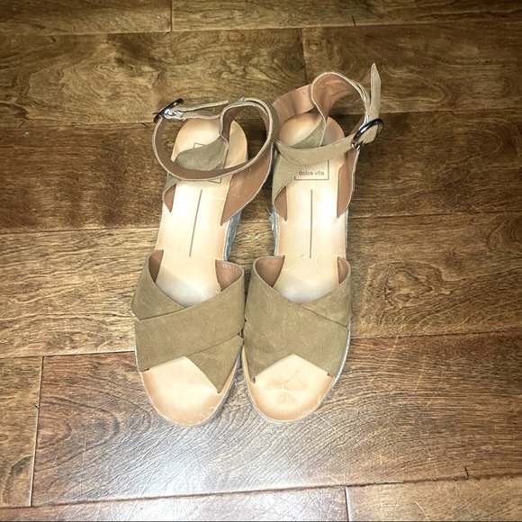 NWOT Dolce Vita wedges - Picture 3 of 6